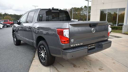 2022 Nissan Titan