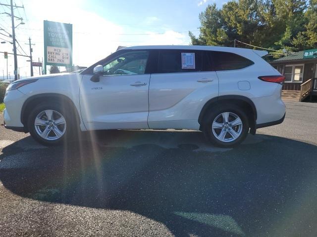 2021 toyota highlander hybrid le