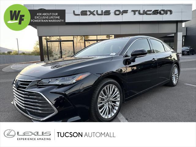 2022 toyota avalon hybrid limited