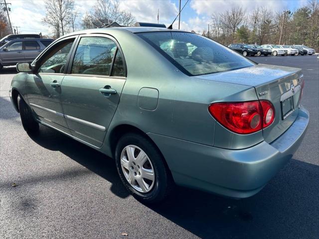 2005 toyota corolla le