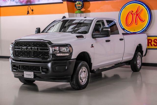 2024 ram 2500 tradesman crew cab 4x4 8' box