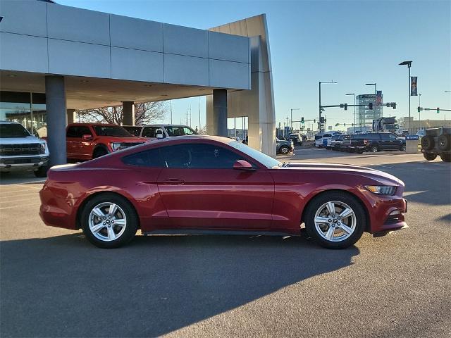 2017 ford mustang v6