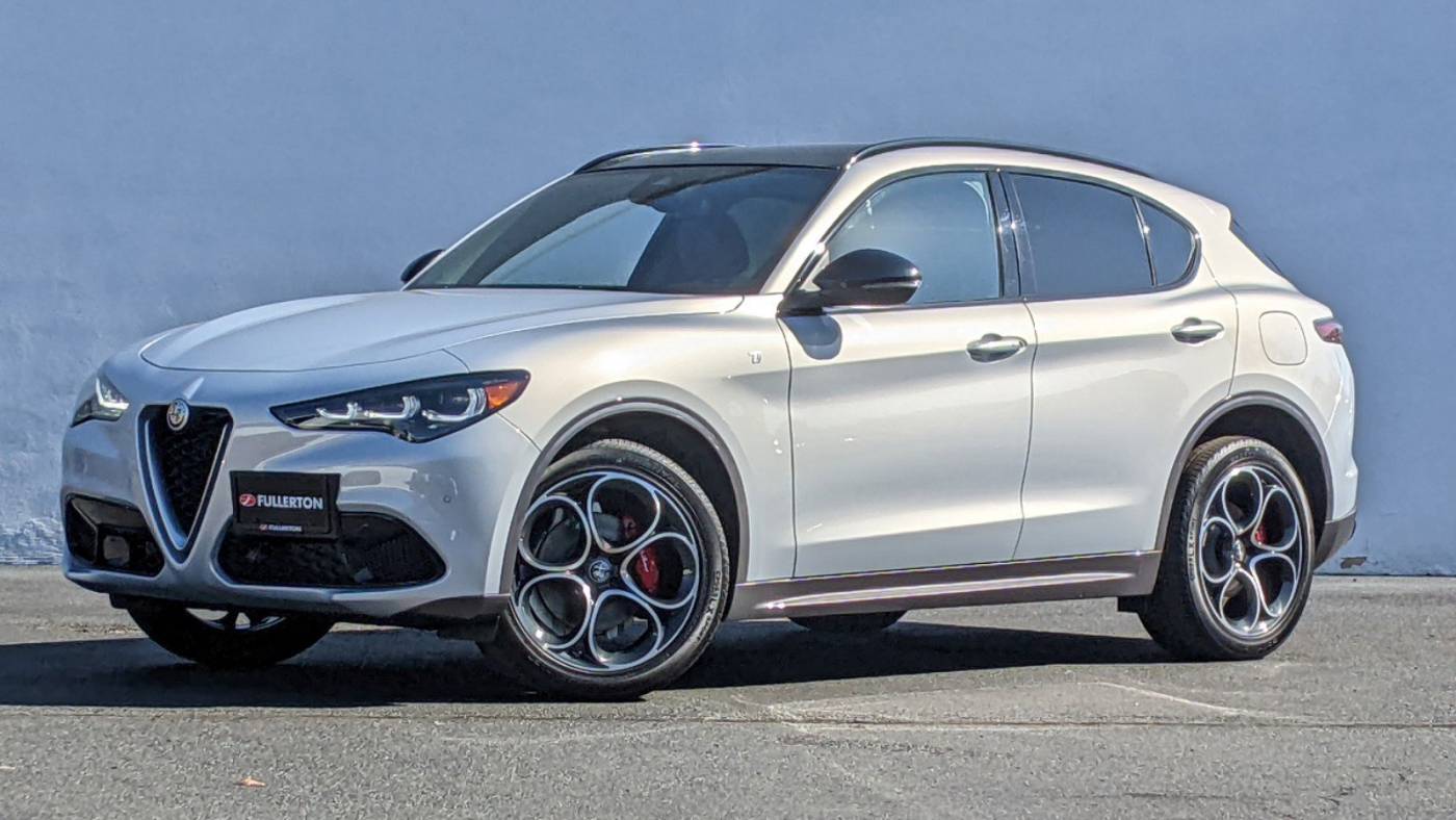 2024 alfa romeo stelvio ti