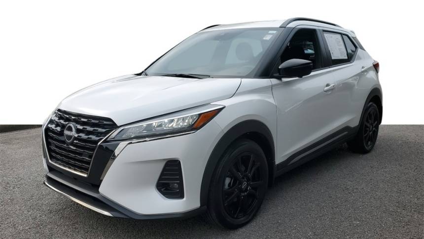 2023 nissan kicks sr