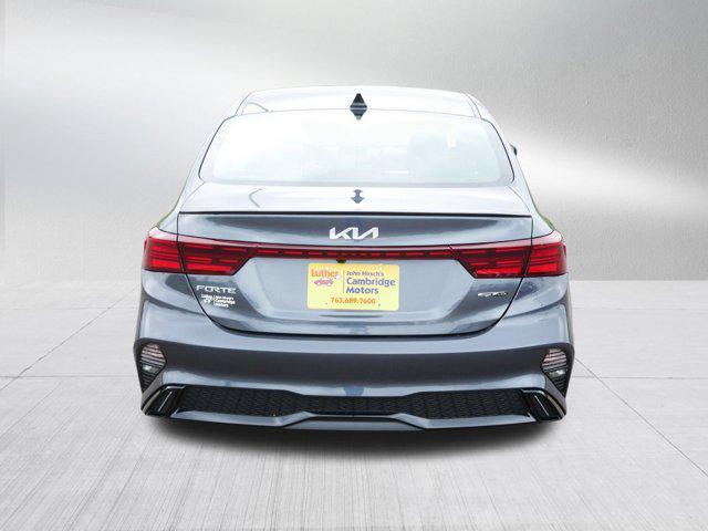 2022 kia forte gt-line