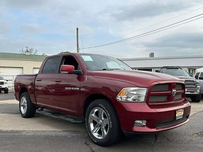 2011 ram 1500 crew cab sport pickup 4d 5 1/2 ft in levittown, pennsylvania