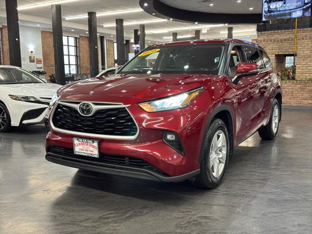 2020 toyota highlander le