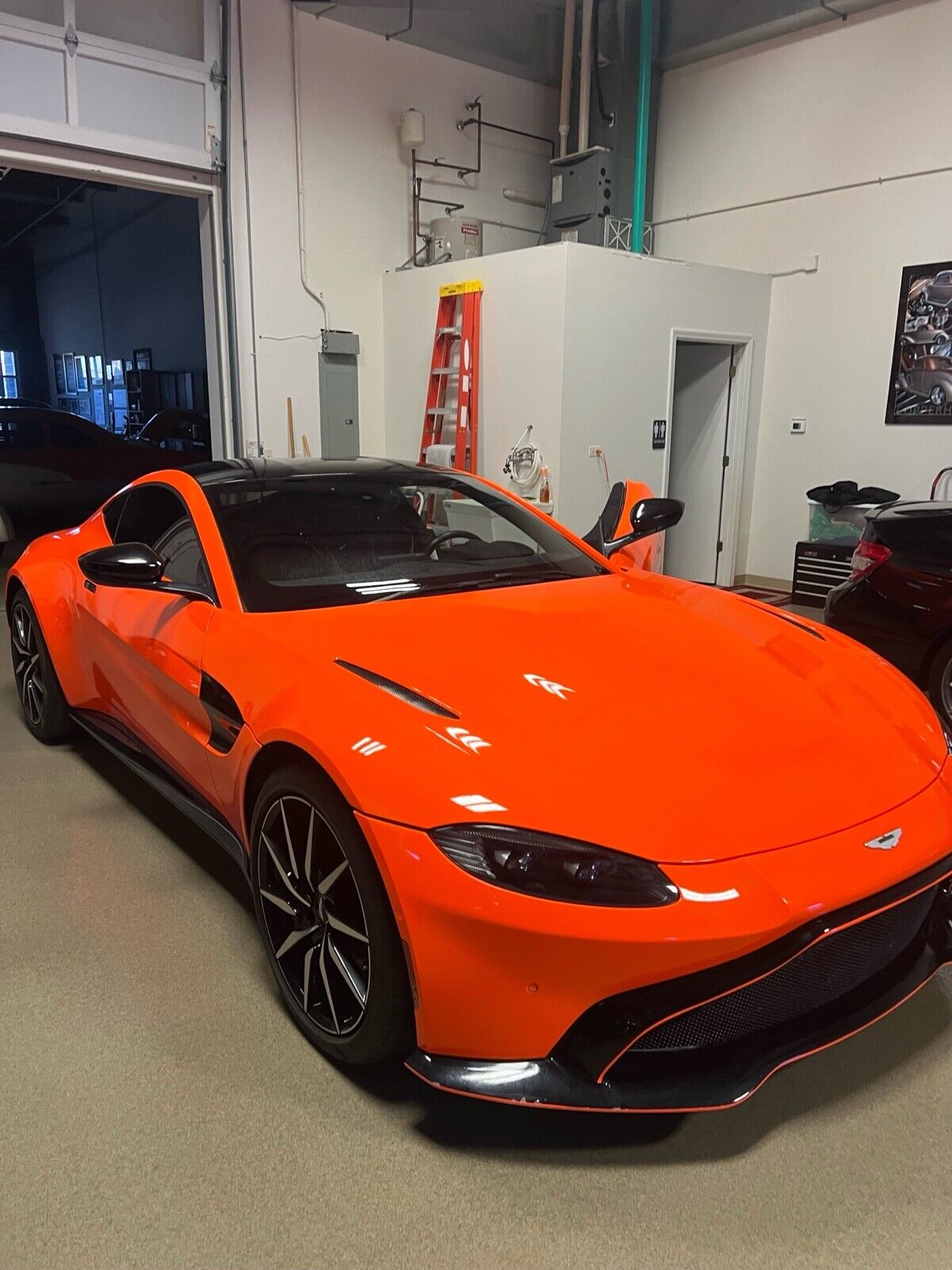 2020 aston martin vantage