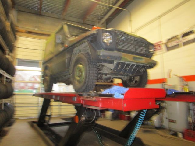 1988 mercedes-benz g240 wolf, military nato, diesel 4x4, runs/drive good!