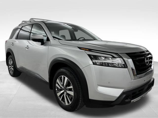 2024 nissan pathfinder sl fwd