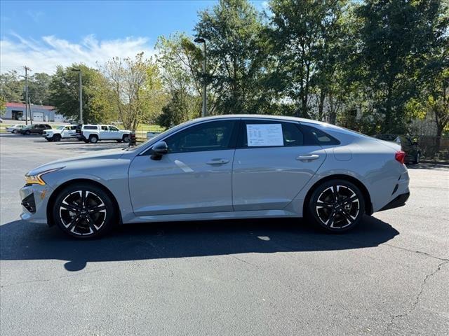2022 kia k5 gt-line