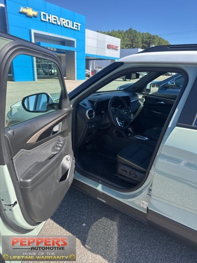 new 2025 chevrolet trailblazer activ