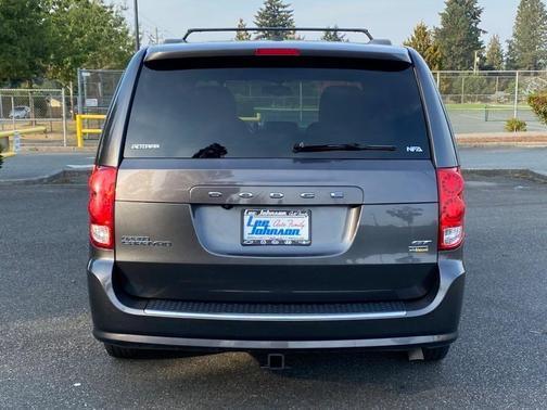 2017 dodge grand caravan in minneapolis, minnesota
