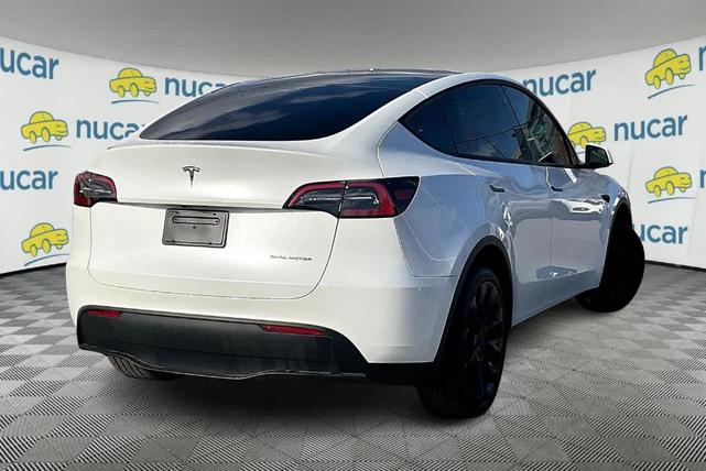2023 tesla model y long range