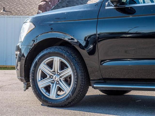 2018 ford expedition xlt