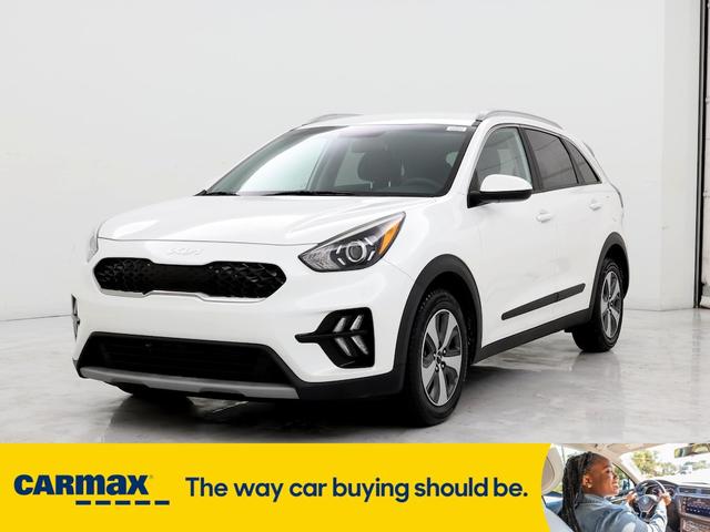2022 kia niro lx
