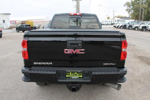 2015 gmc sierra 3500 in milwaukee, wisconsin