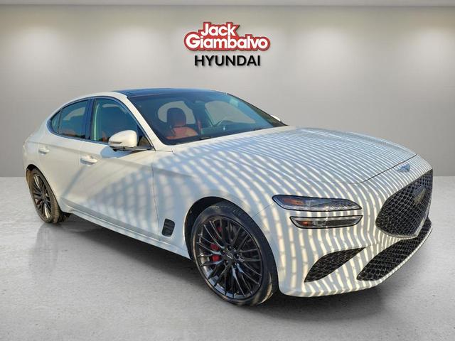 2022 genesis g70 3.3t launch edition