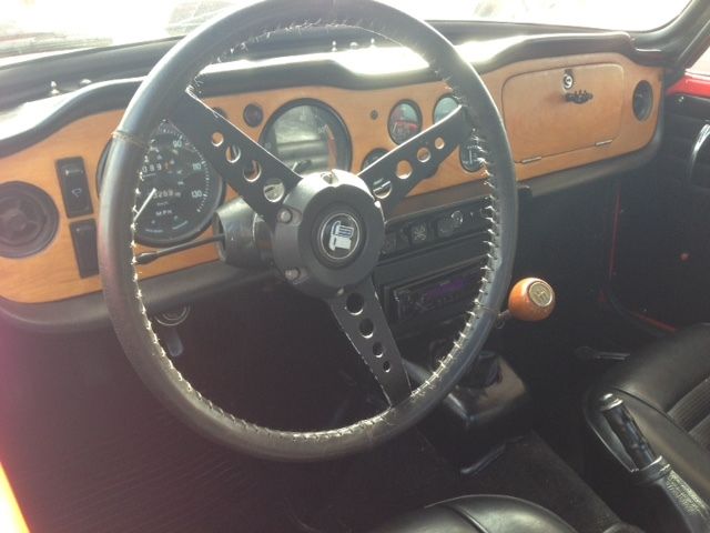 1969 triumph tr6 base 2.5l. cherry red convertable. manual tranny