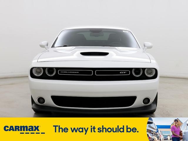 2022 dodge challenger gt