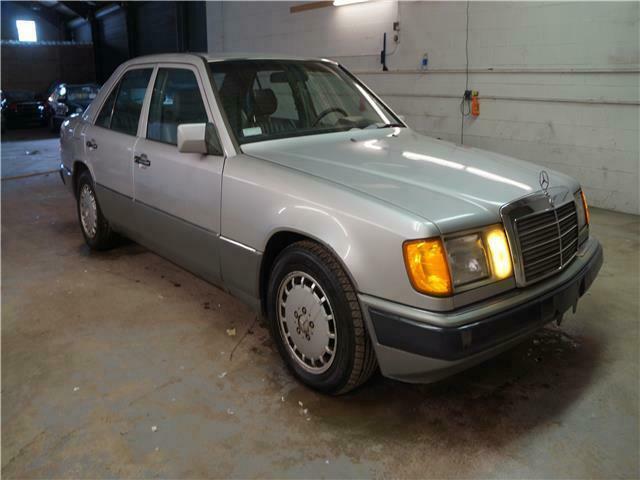 no reserve . low miles . clean . inline six . e320