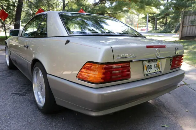clean 1991 mercedes-benz 300sl convertible - 47,459 miles 2 tops & amg wheels!