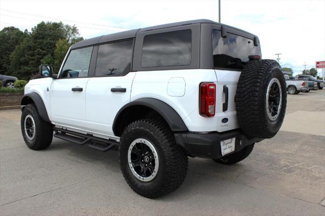 2023 ford bronco black diamond