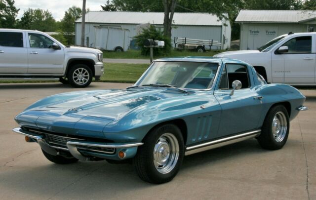 1965 corvette coupe factory ac, ps pb pw 4 speed