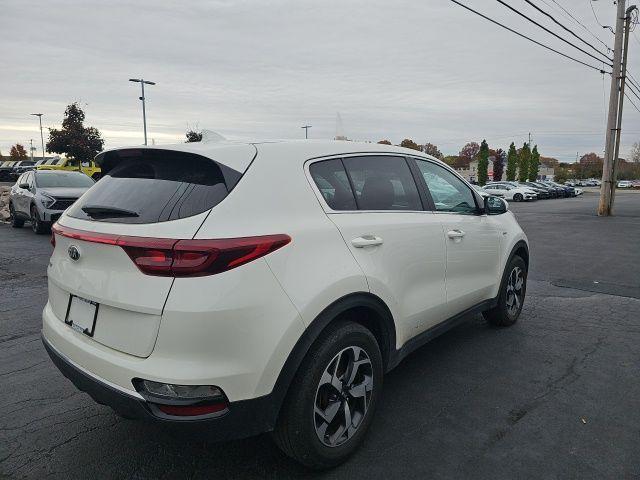 2022 kia sportage lx