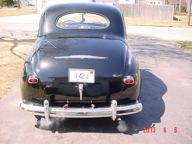 1947 ford cope 2 door. 8 cylinder