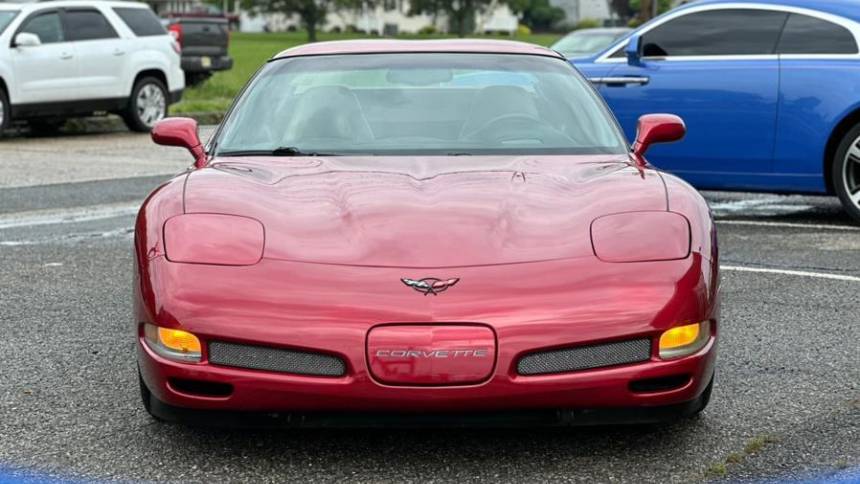2004 chevrolet corvette base