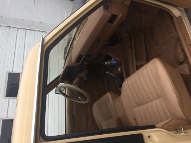 1985 nissan 720 pickup