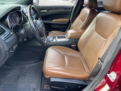 2018 chrysler 300 in co bluffs, iowa
