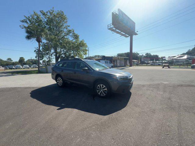 2021 subaru outback base