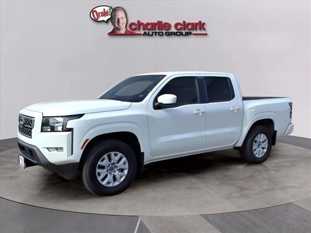 2023 nissan frontier sv