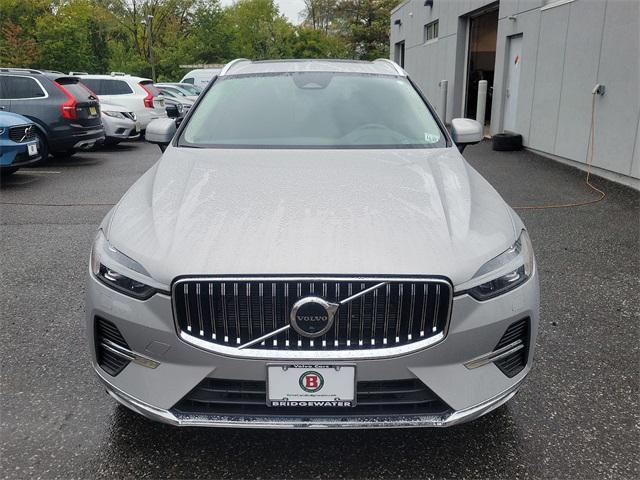 2023 volvo xc60 b5 plus bright theme