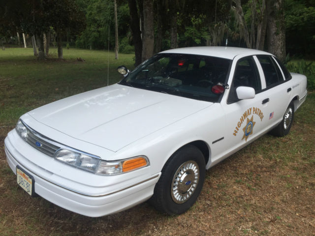 1993 ford chp crown victoria slick top police interceptor sedan 4-door 4.6l