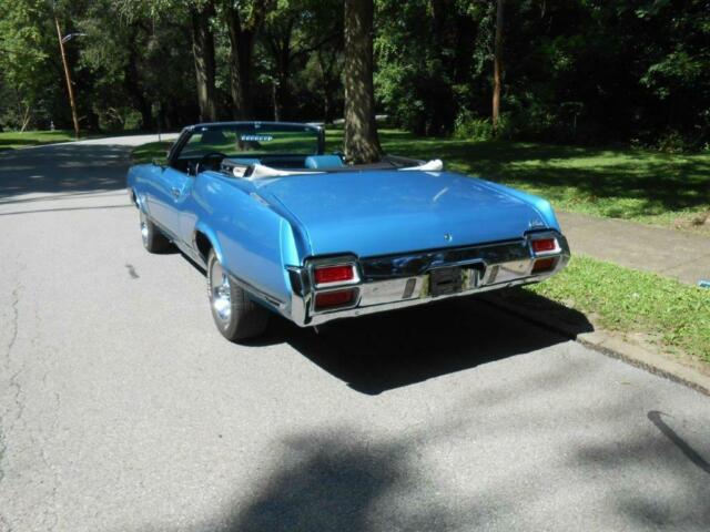 1971 oldsmobile cutlass 35425 miles blue 0 4 speed manual