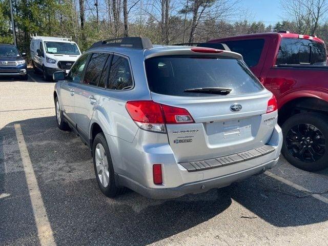 2012 subaru outback 2.5i premium in brentwood, new hampshire