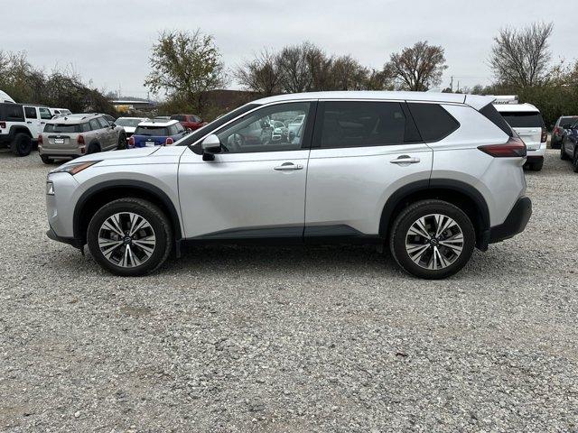 2022 nissan rogue sv