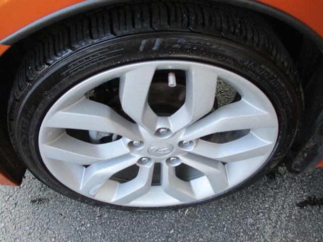 2015 hyundai veloster base