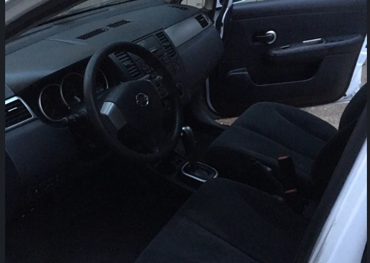 2010 nissan versa in virginia by owner