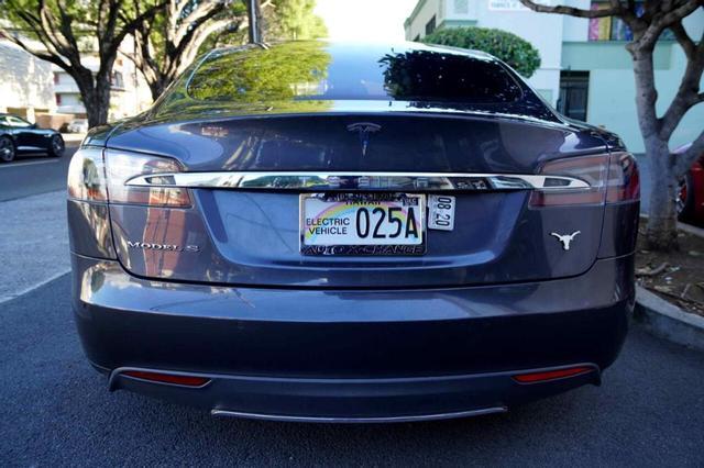 2015 tesla model s in honolulu, hawaii