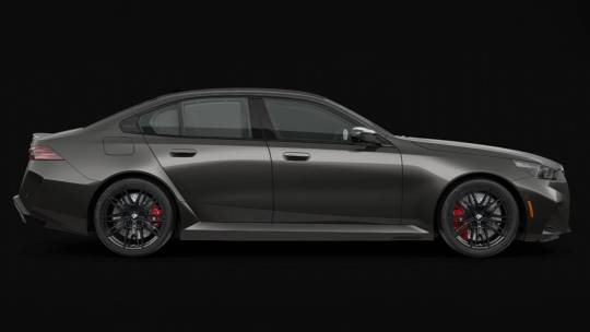 2025 BMW M5