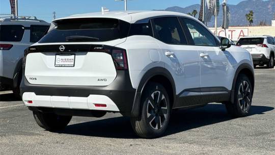2025 Nissan Kicks
