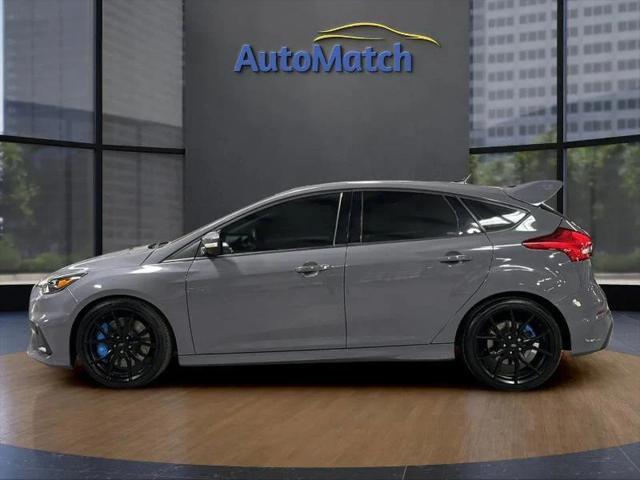 2016 ford focus rs base
