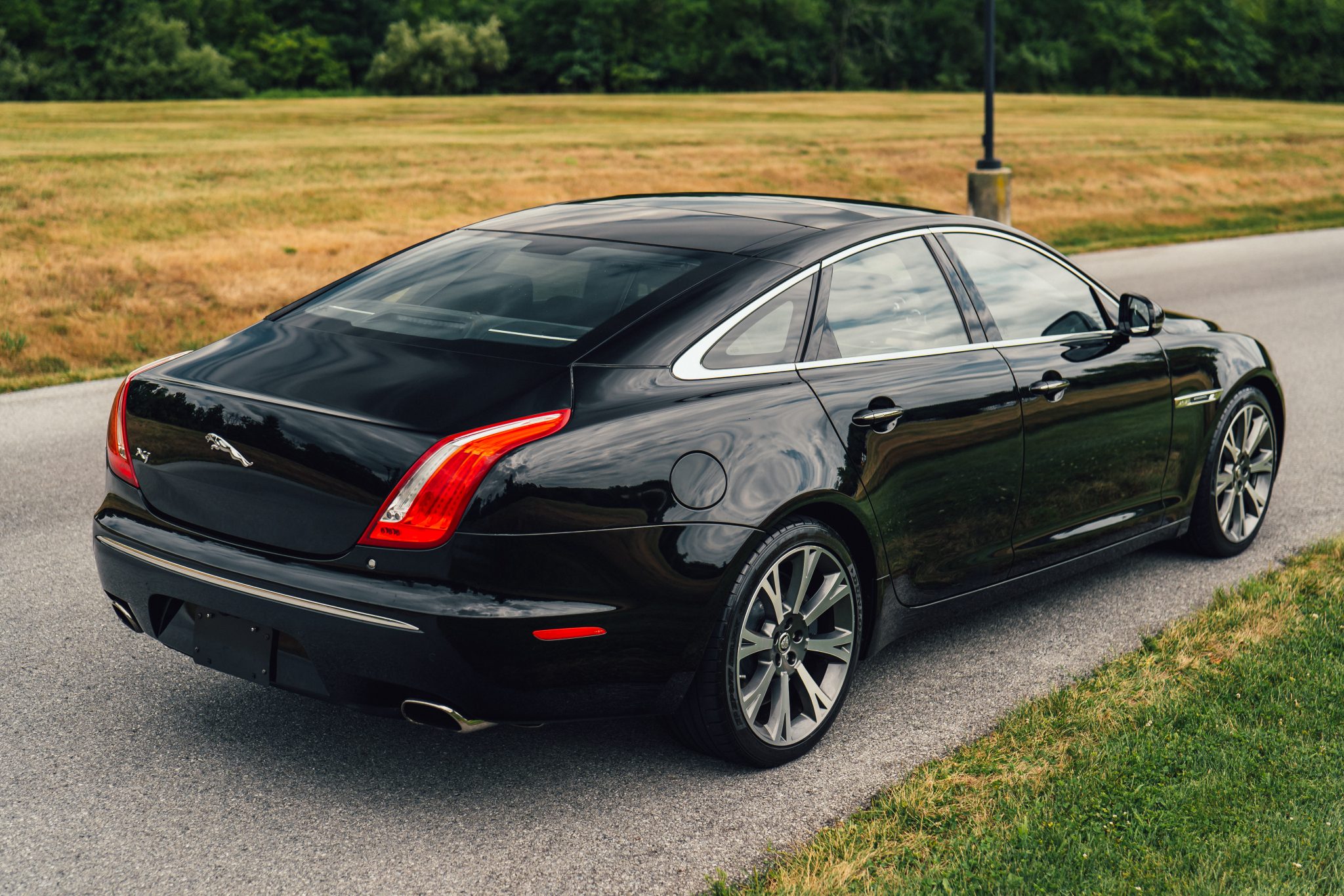 2011 jaguar xj supercharged