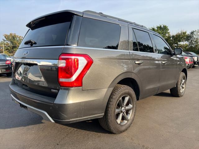 2019 ford expedition xlt