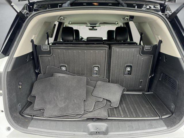 2023 nissan pathfinder sl 4wd