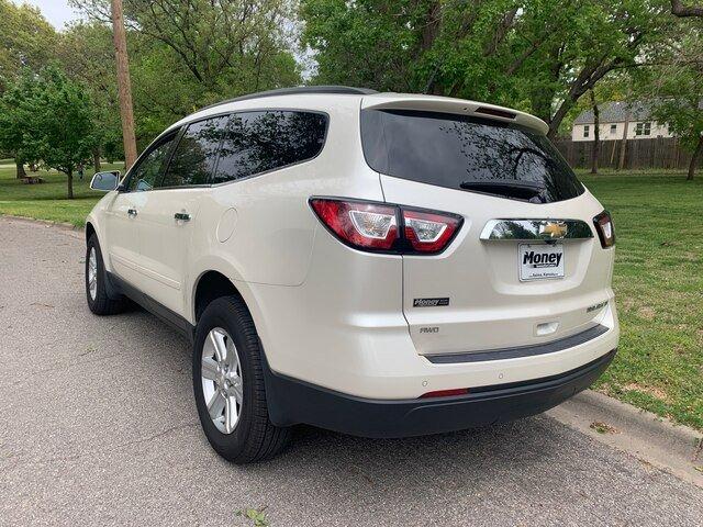 used 2014 chevrolet traverse awd lt w/ 1lt salina, ks 67401 for sale in bavaria, kansas